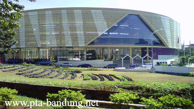 Biaya Kuliah 9 Fakultas Secara Lengkap di Universitas Padjadjaran
